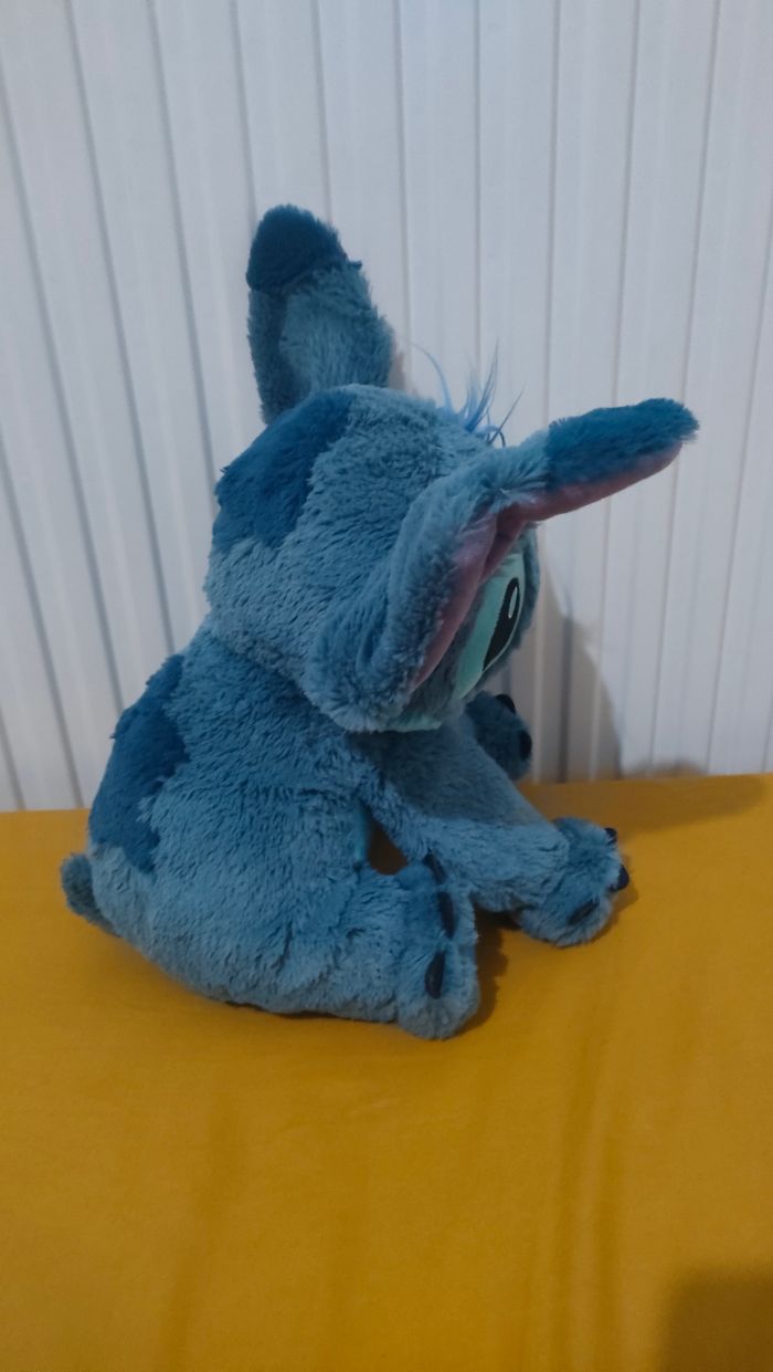 Peluche Stitch Disneyland - photo numéro 2