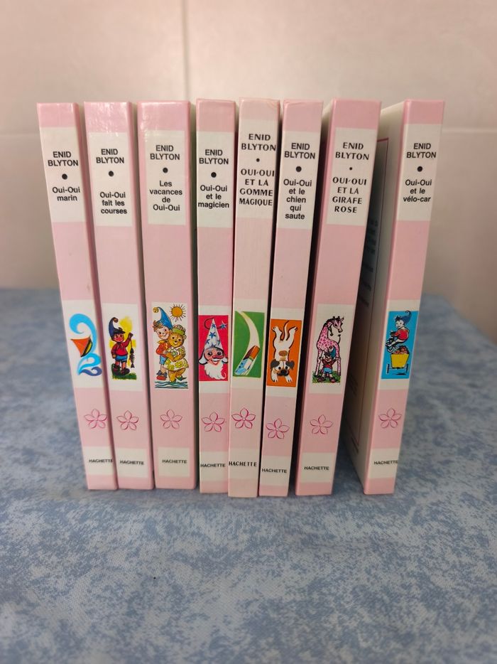 Lot de livres bibliothèque rose