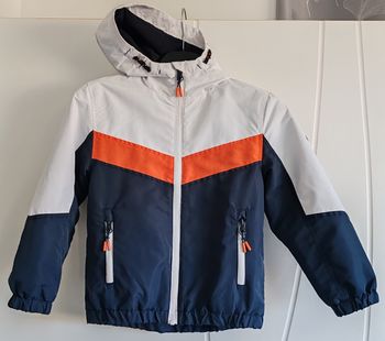 Veste blanche et bleue 6 ans