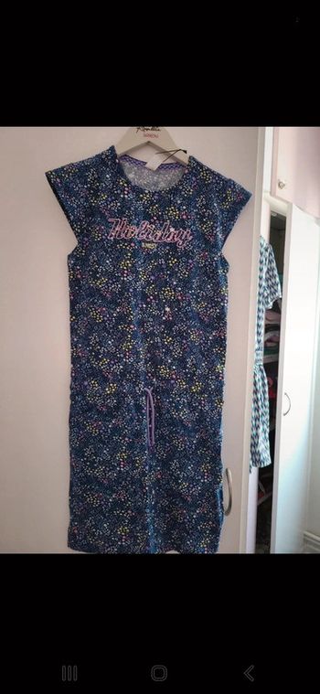 Robe neuve b.nosy 6 ans