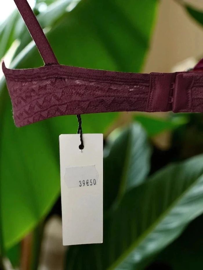 Soutien gorge 90C encore étiqueté 39.50€ ! - photo numéro 7