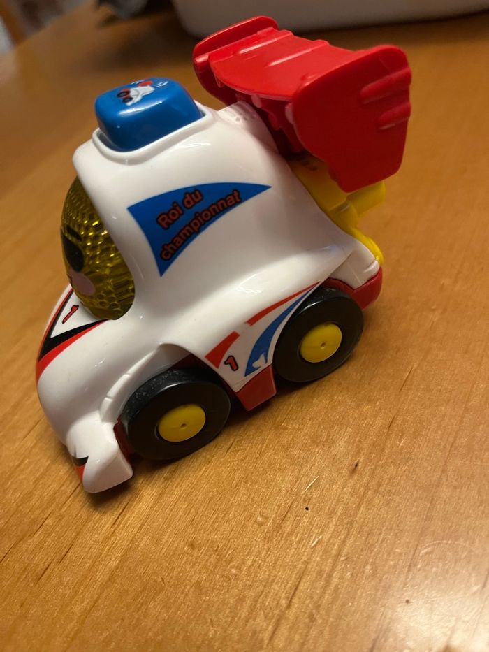 Tut tut bolide - photo numéro 3