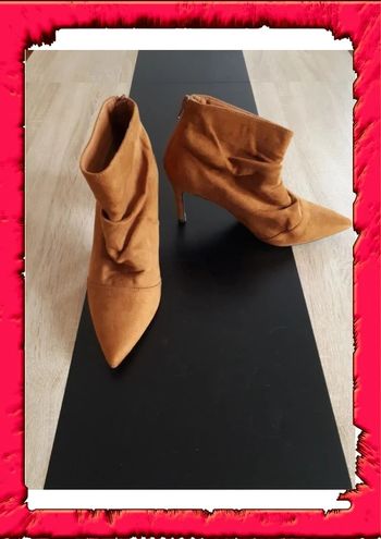 Bottines plissé couleur camel taille 39