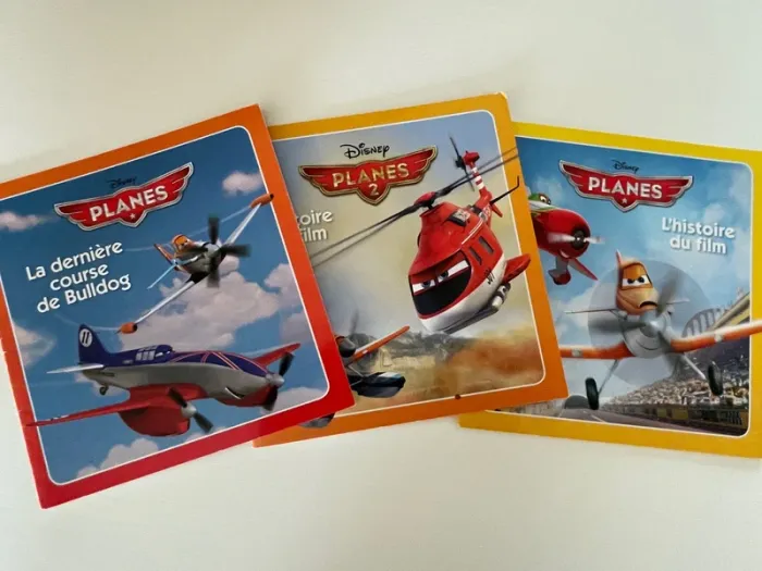 Lot de 3 livres planes