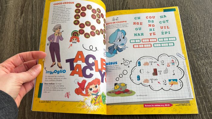 Livre Méga Mortelle Adèle le Mag' - photo numéro 2