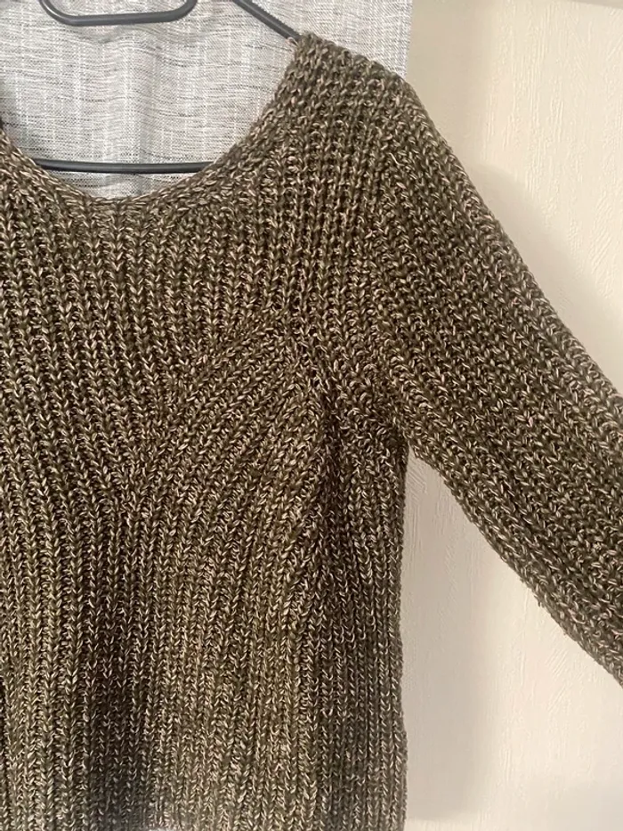 Pull maille kaki doré – Taille S/M – Détail ruban au dos - photo numéro 2