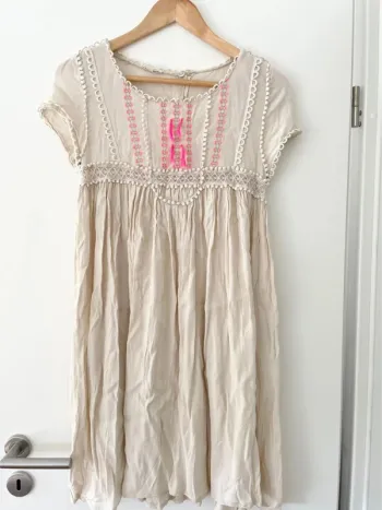 Robe crème Louise Misha taille XS