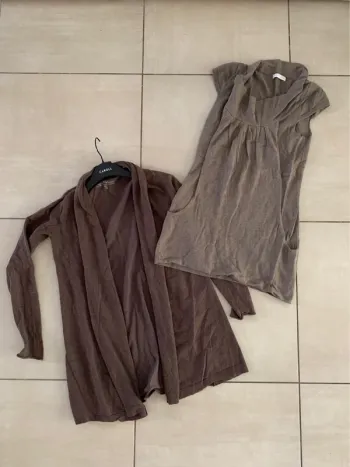 Lot maternité grossesse femme enceinte gilet et tunique taille 36