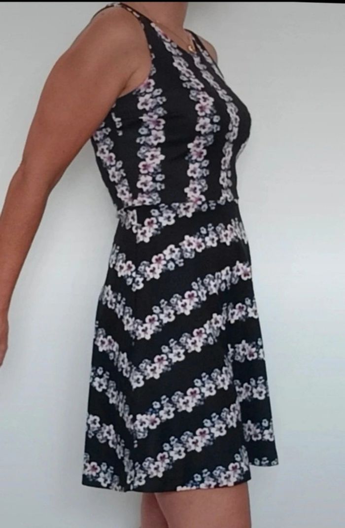 Robe patineuse été fleurie casualchic taille 36 - photo numéro 3