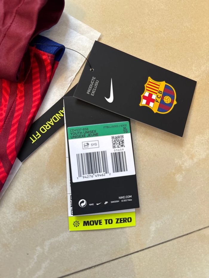 Maillot de foot Nike équipe FC Barcelone taille 13/15 ans authentique neuf - photo numéro 8