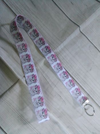 Porte clé tour de cou