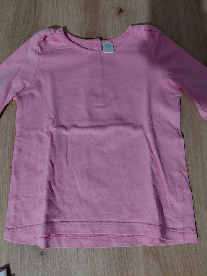 Lot de tee shirts - photo numéro 4