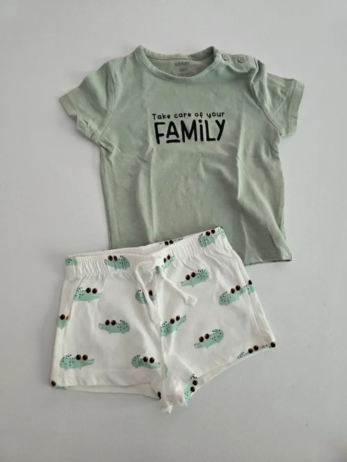 Ensemble short léger