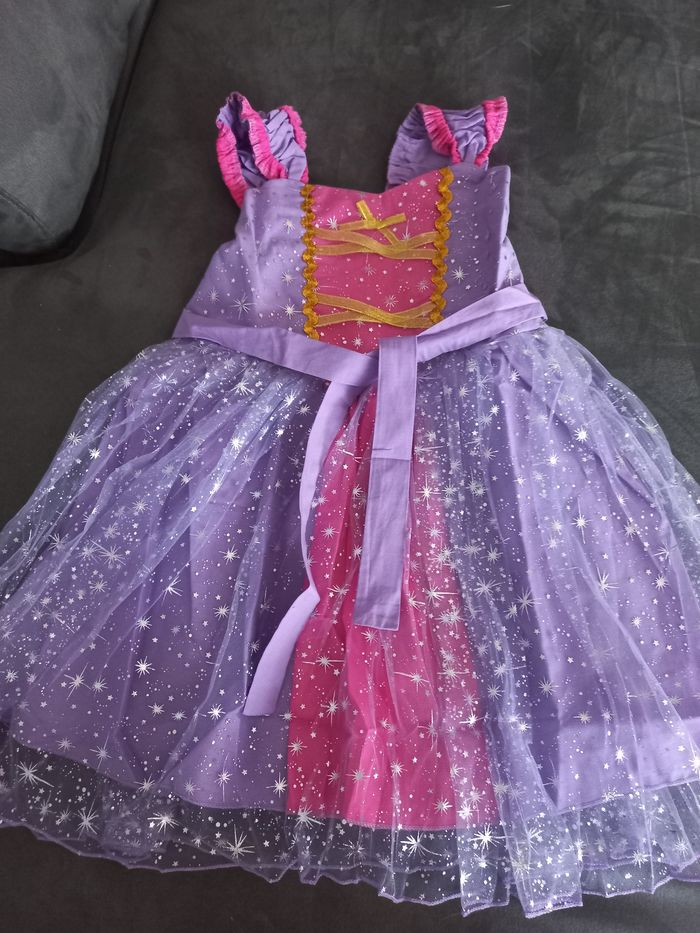 Robe déguisement princesse raiponce 4/5 ans