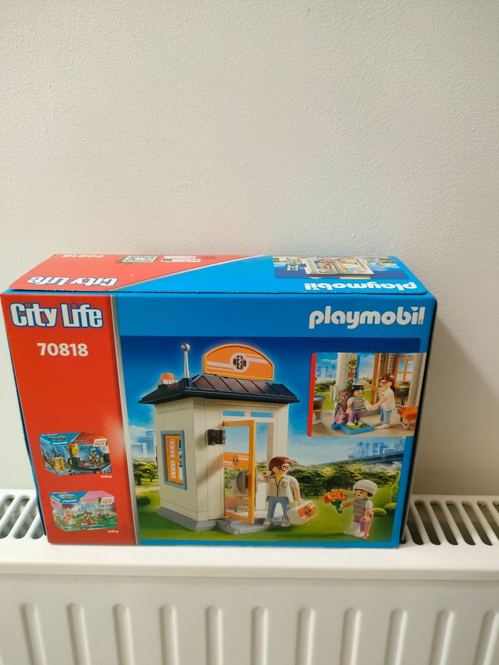 Boîte Playmobil - photo numéro 2
