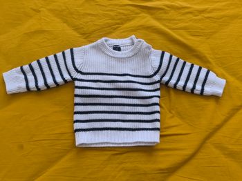 Pull 6 mois 