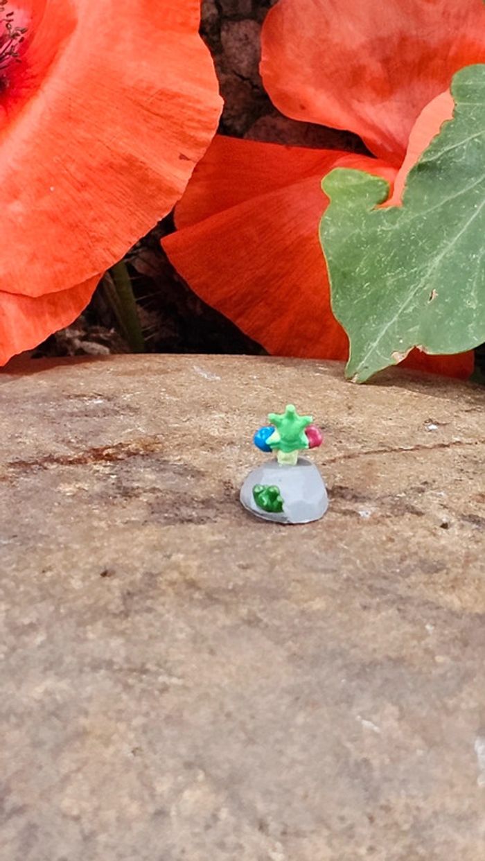 Super mini petite figurine Pokemon Nintendo roselia xxs - photo numéro 3