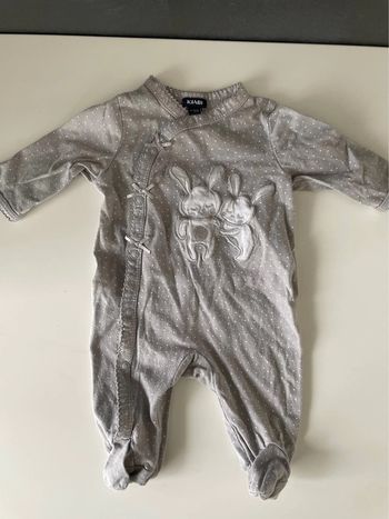 Pyjama gris bébé
