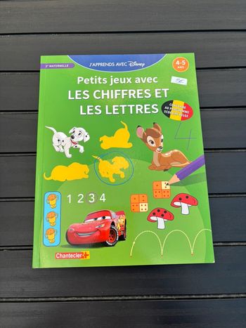 🌺Livre 2e maternelle j’apprends avec Disney les chiffres et les lettres🌺