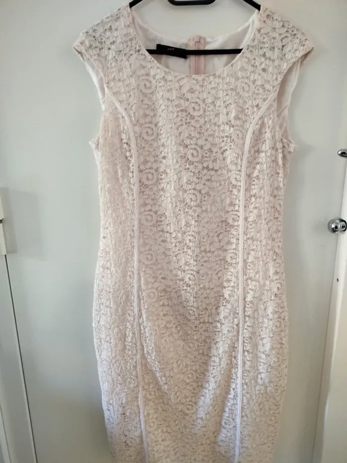 #robe#motif dentelle
