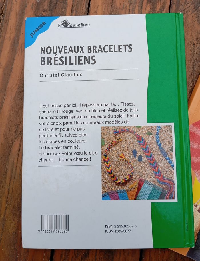 Lot livre création pour ado e/ jeune.Et bracelet Brésilien - photo numéro 3