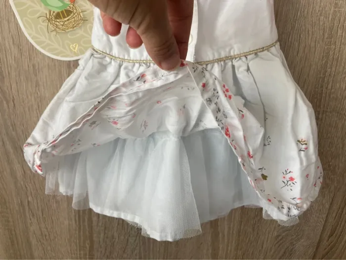 Jolie petite robe blanche - photo numéro 3