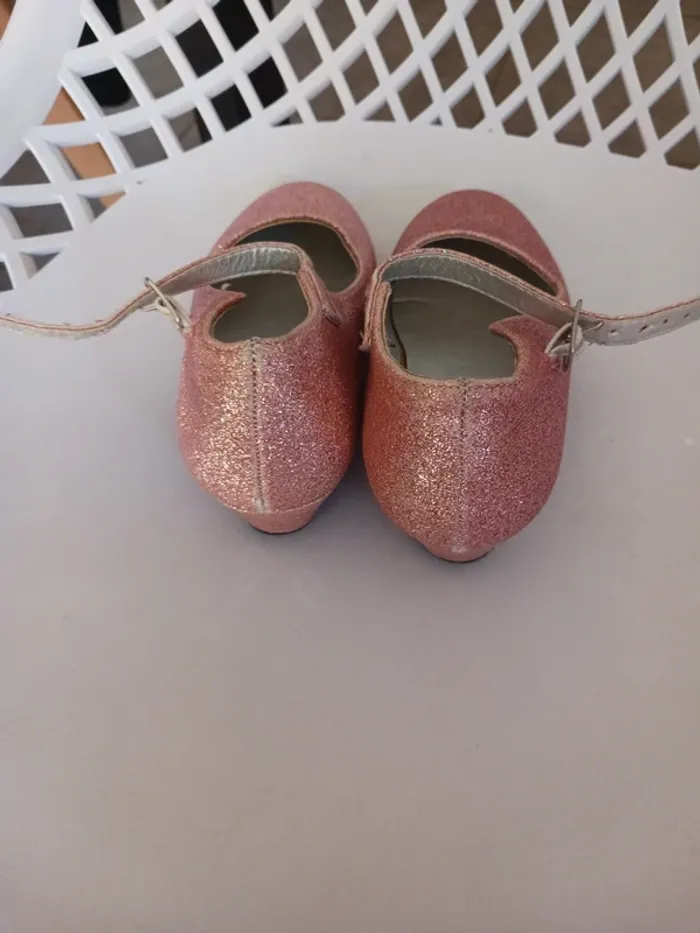 Chaussures roses pailletées 29 - photo numéro 3