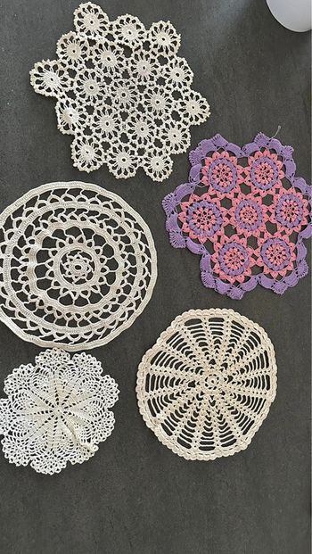 Lot de 5 napperons