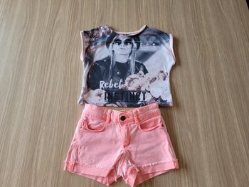 Short + tee shirt 4 ans