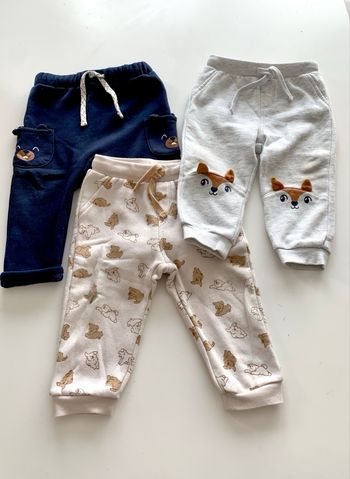 3 pantalons molletonnés 12 mois ou 78/83 cm