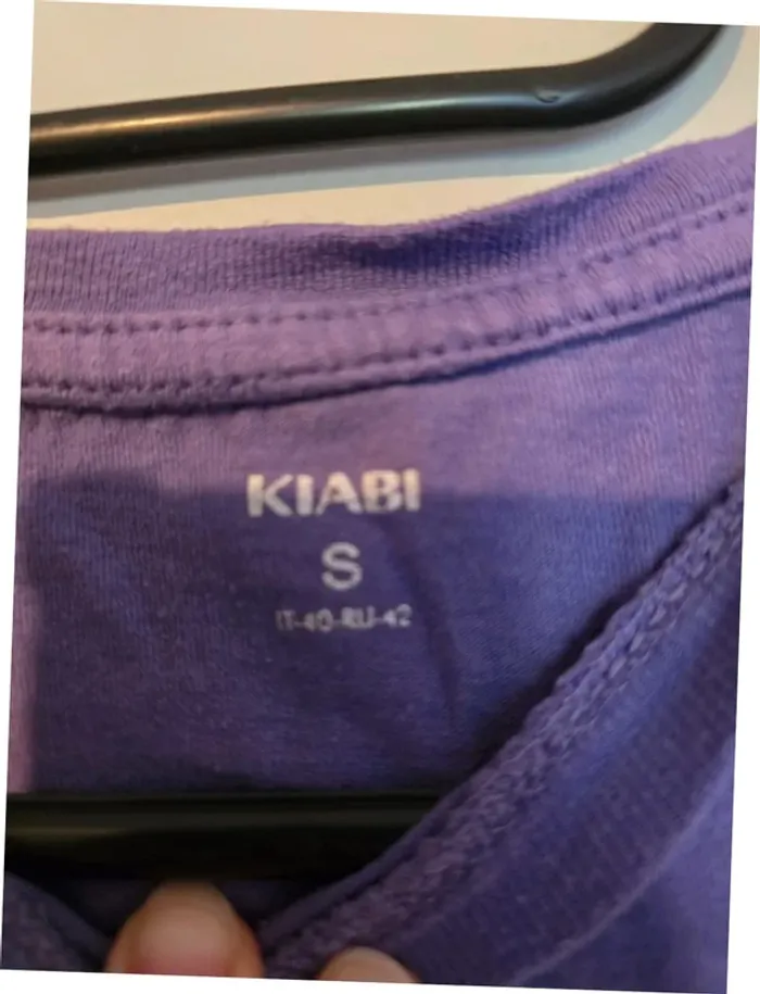 Tshirt violet - photo numéro 3