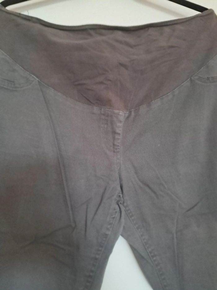Pantalon de grossesse  taille 44 kiabi - photo numéro 2