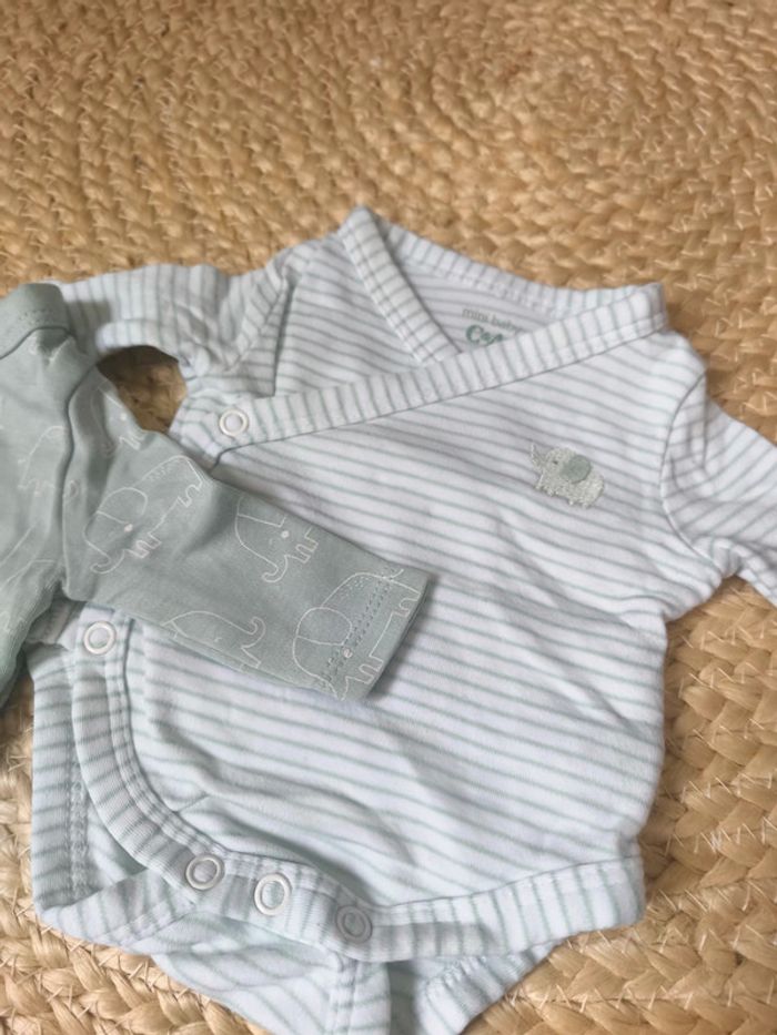 Lot de 2 bodys - photo numéro 3