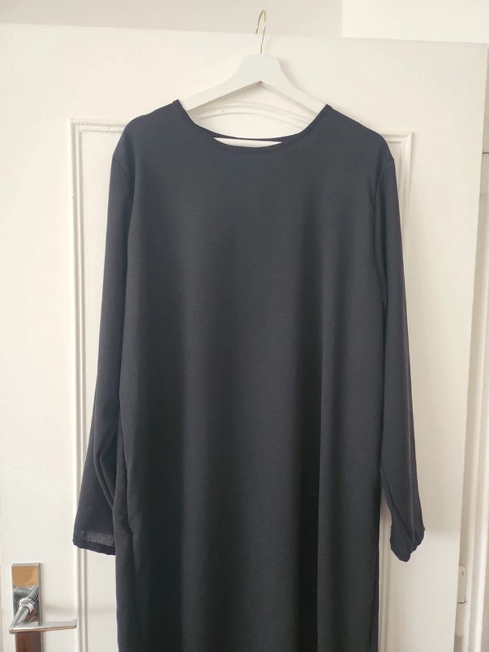 Robe longue noir - photo numéro 3