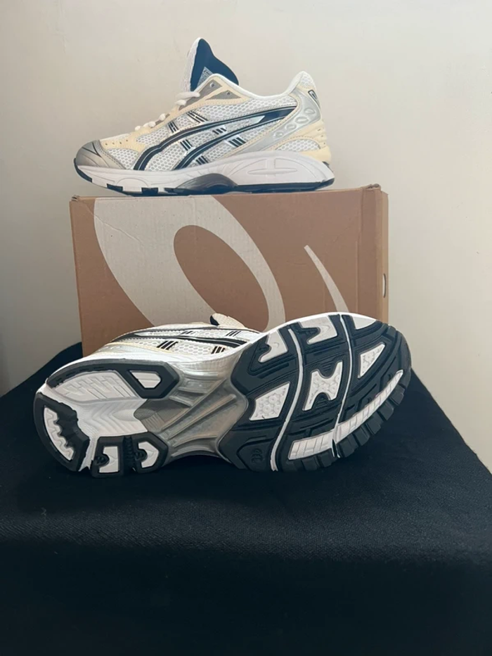 Asics Gel-Kayano 14 Blanc Argent Noir 45 - photo numéro 3