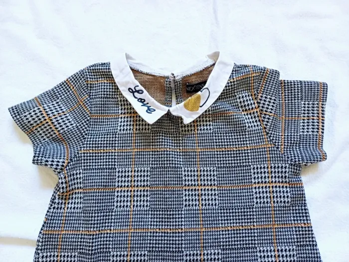 Robe taille 5 ans - photo numéro 3