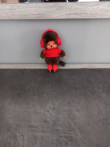 Monchhichi patins à glace peluche poupon singe état neuf 