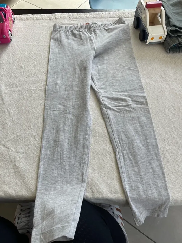 Legging DPAM 6/8 ans neuf - photo numéro 2