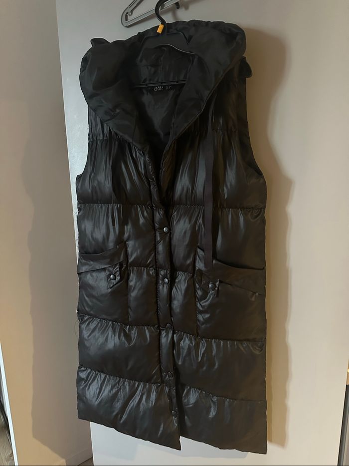 Doudoune sans manches en très bonne état