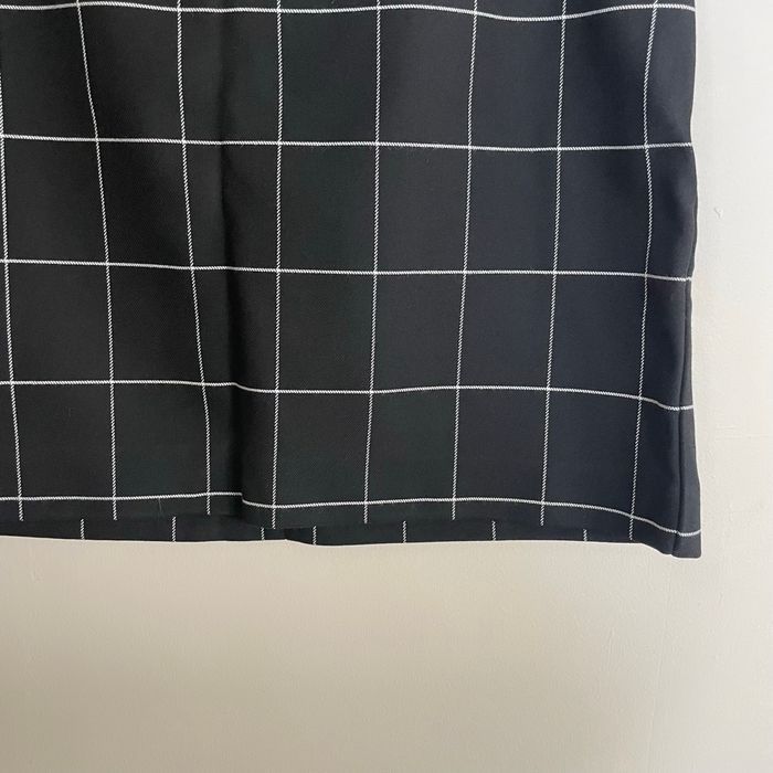 Jupe courte noire à carreaux blancs H&M taille 42 zip doré devant style graphique V062 - photo numéro 3