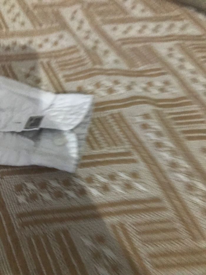 Chemise - photo numéro 4