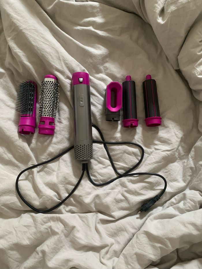 sèche cheuveux 5 en 1