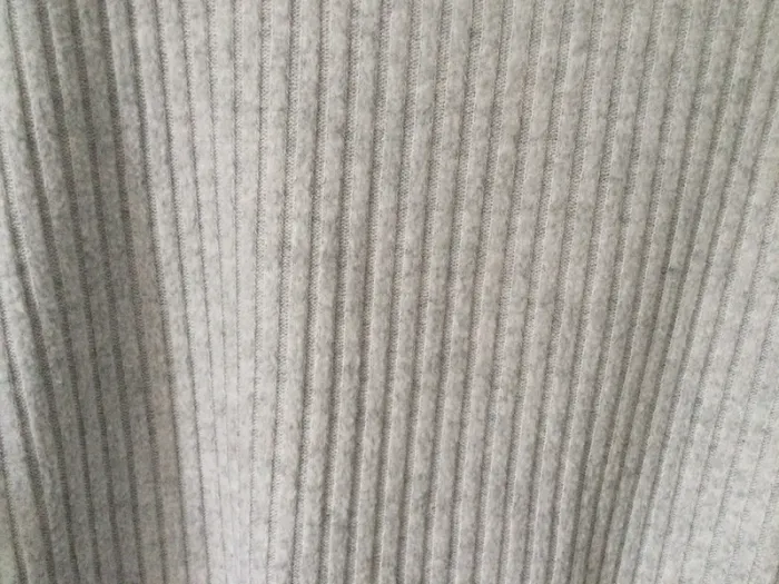 Pull H&M 12-14 ans - photo numéro 4