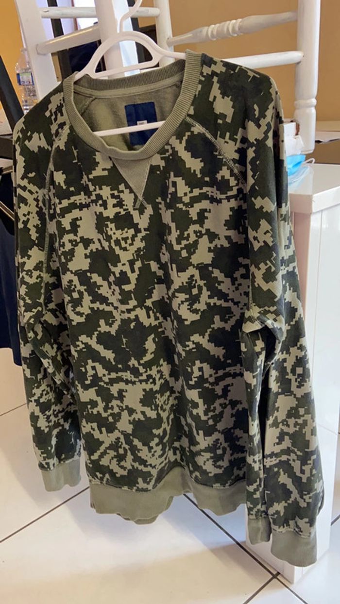 Pull homme - photo numéro 3
