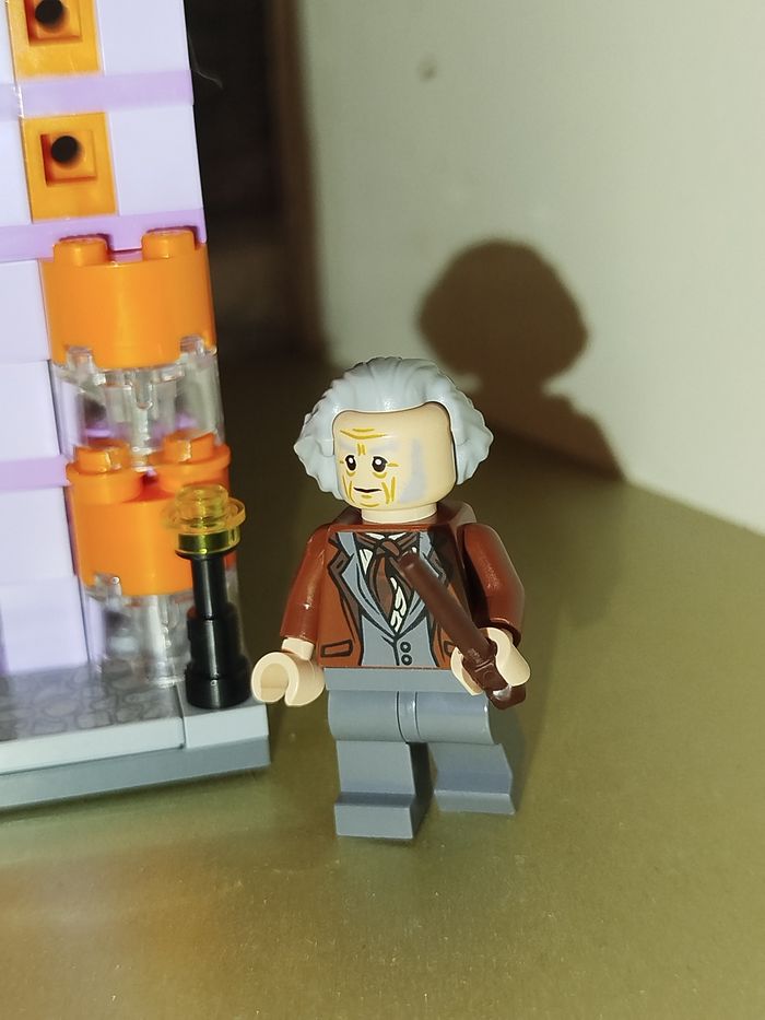 Lego 40289 Harry Potter "le chemin de traverse" complet - photo numéro 3