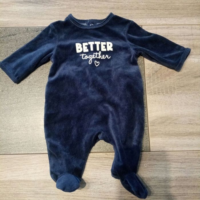 Pyjama taille 1 mois