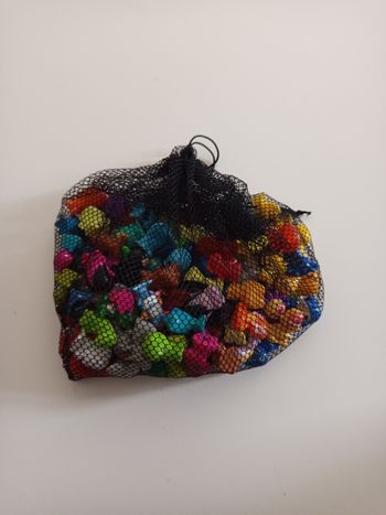 Lot de figurines gogos multicolores