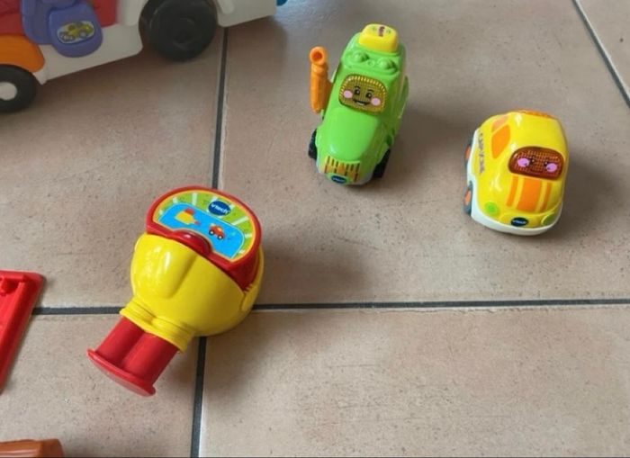 Lot tut tut bolides - photo numéro 2