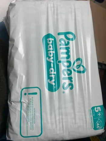Paquet couches Pampers 5+