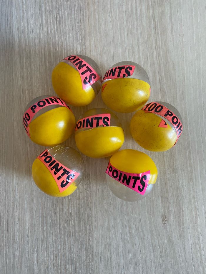 Lot de 7 boules = 700 points 🎯